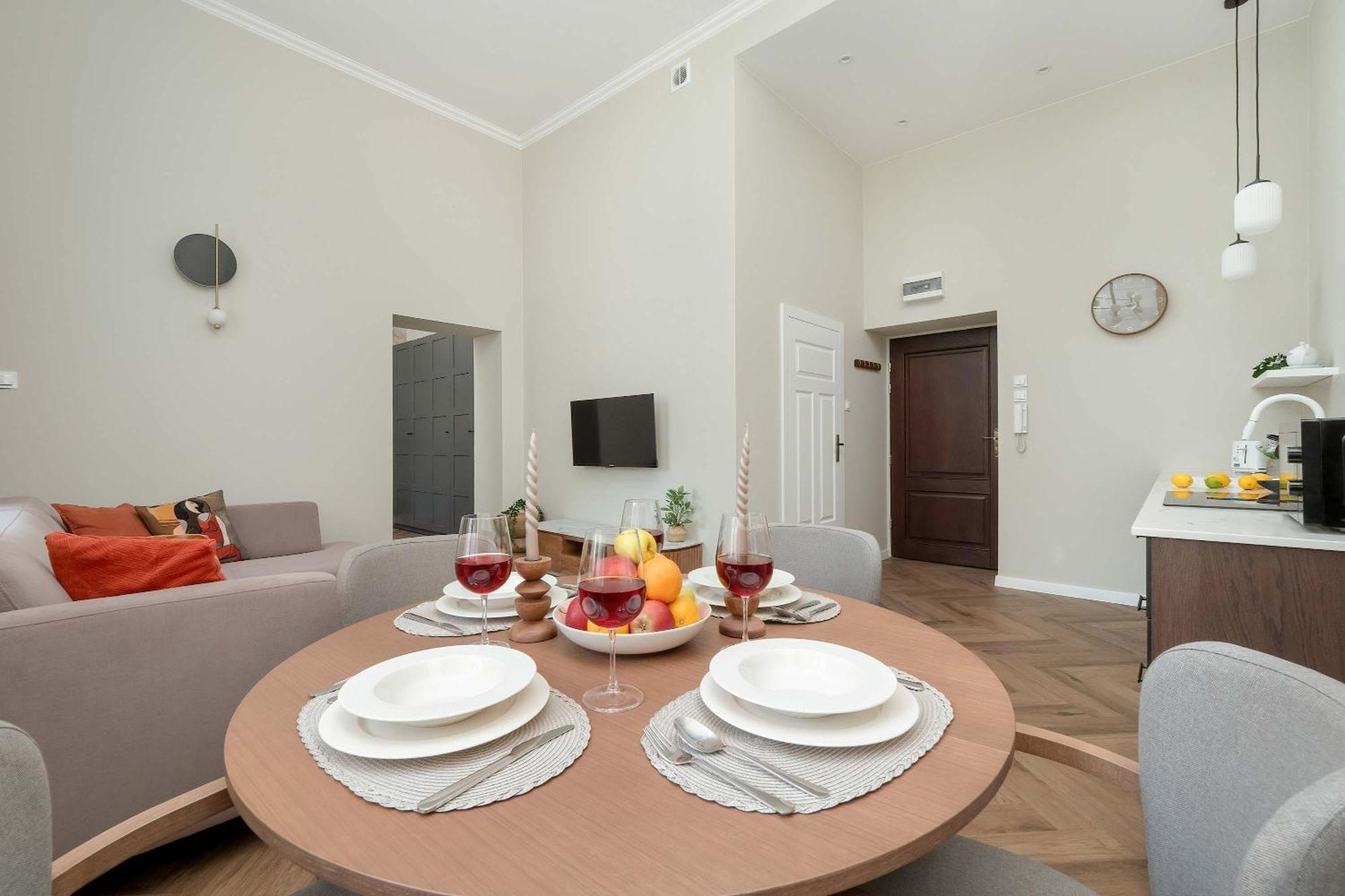 Jaracza Bright By Renters